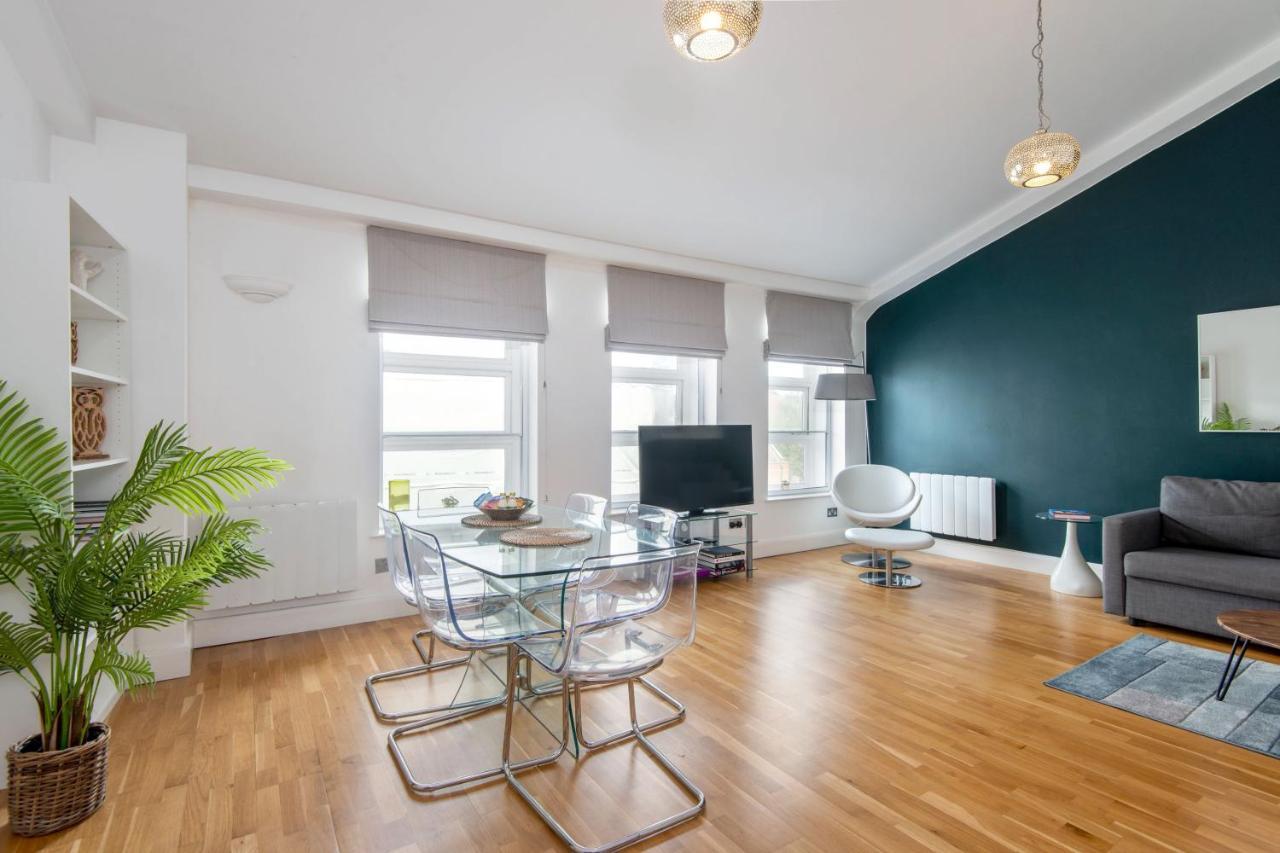 Mulberry North Penthouse By City Living 런던 외부 사진