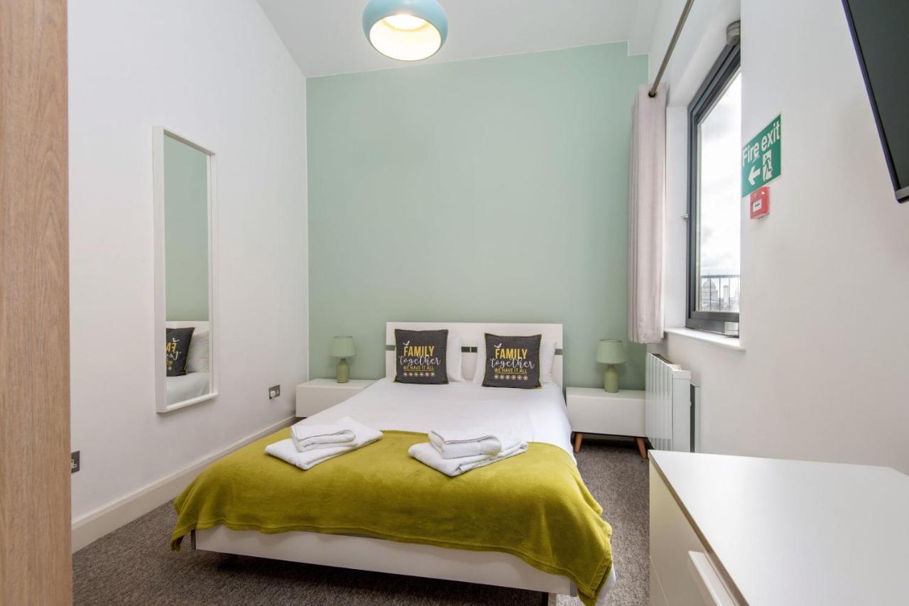 Mulberry North Penthouse By City Living 런던 외부 사진